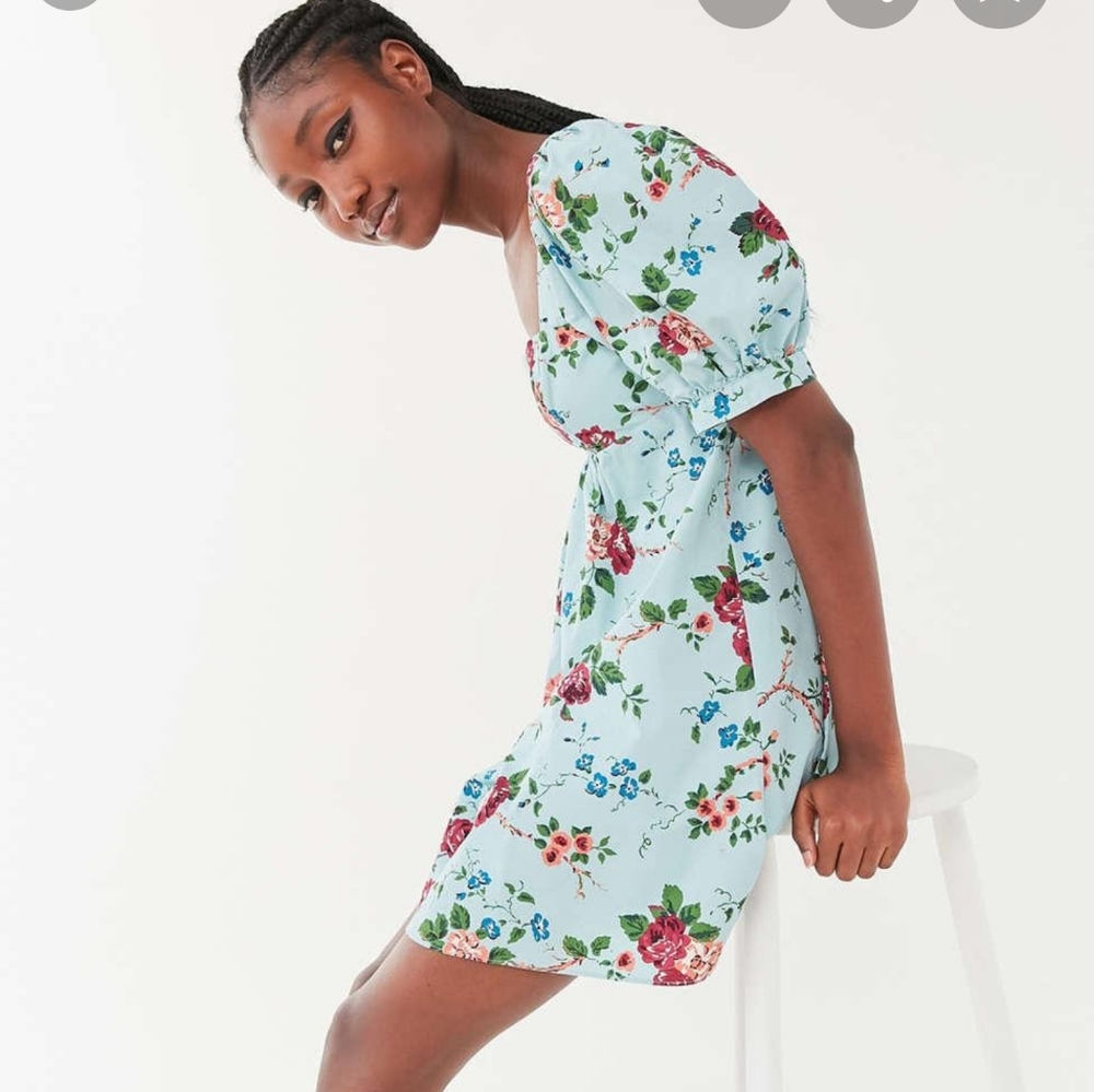 Laura Ashley UO Exclusve Penelope Floral Babydoll